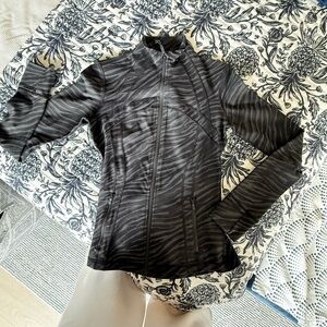 Lululemon Athletica Black and Gray Scuba Jacket